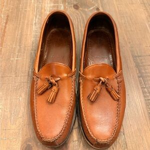 Allen Edmonds Tan Leather Tassel Loafers